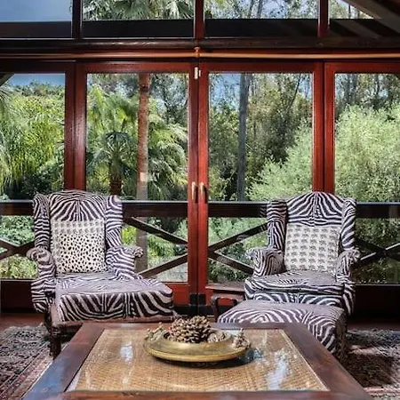 Exotic Tropical W/ Large Pool In Sotogrande! * San Roque (Andalucia)